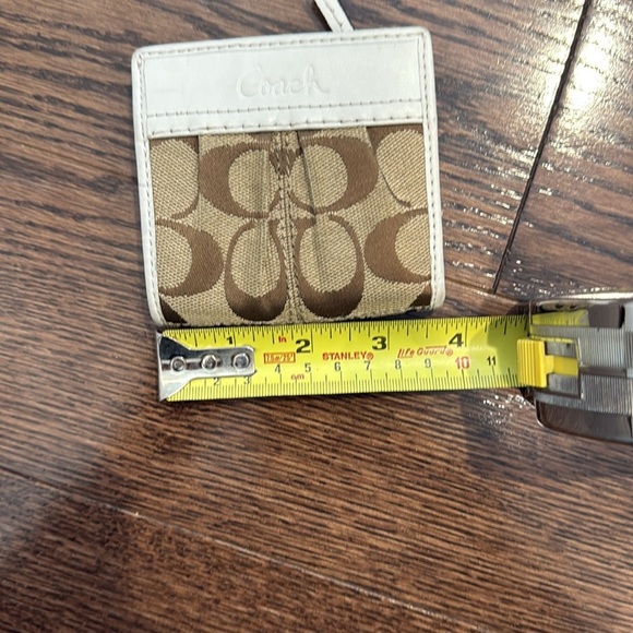 Vintage Coach Mini bifold wallet - Picture 3 of 6